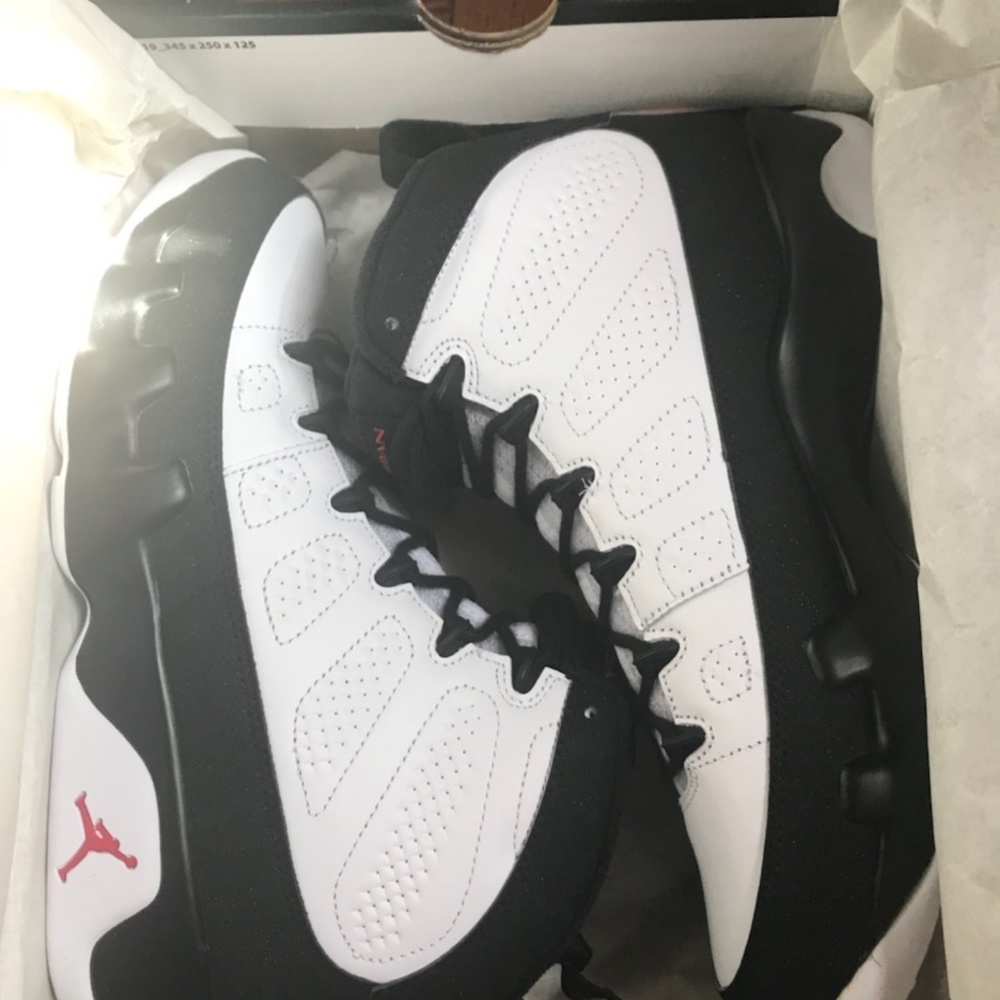 Jordans for sale size 9